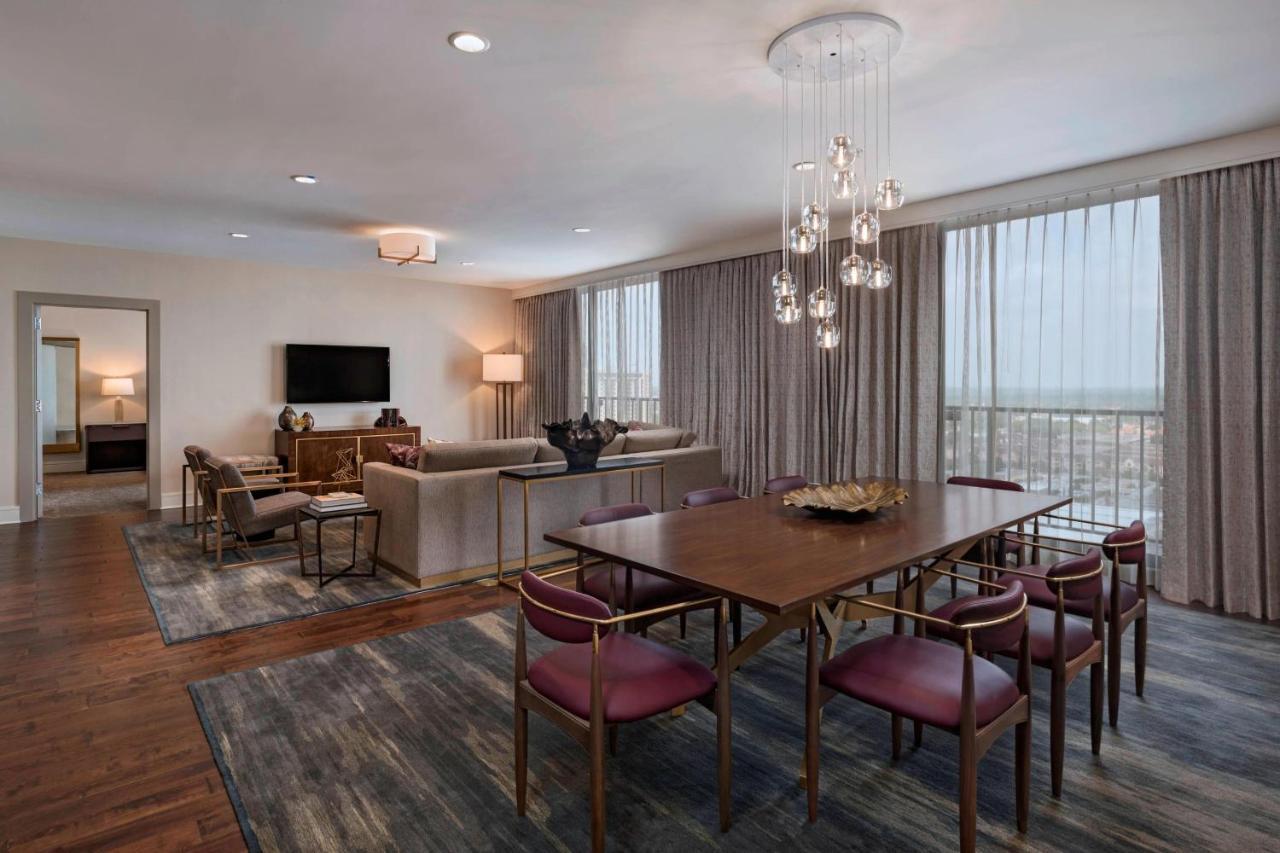 The Westin Galleria Hotel 4*