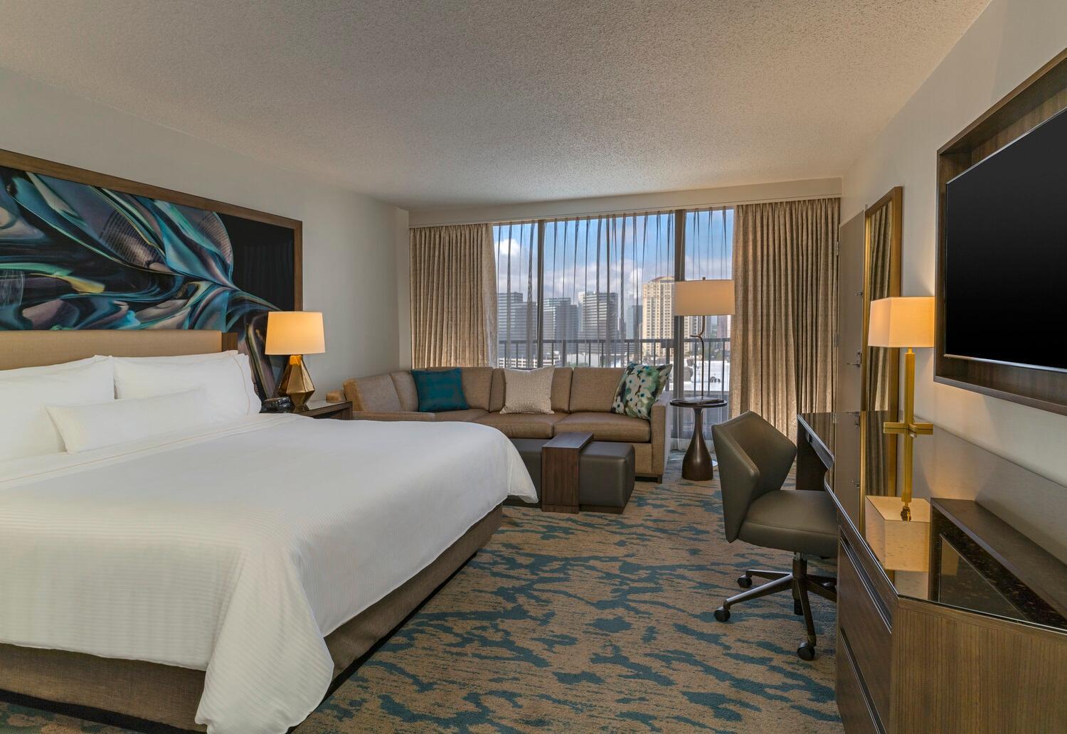The Westin Galleria Hotel 4*